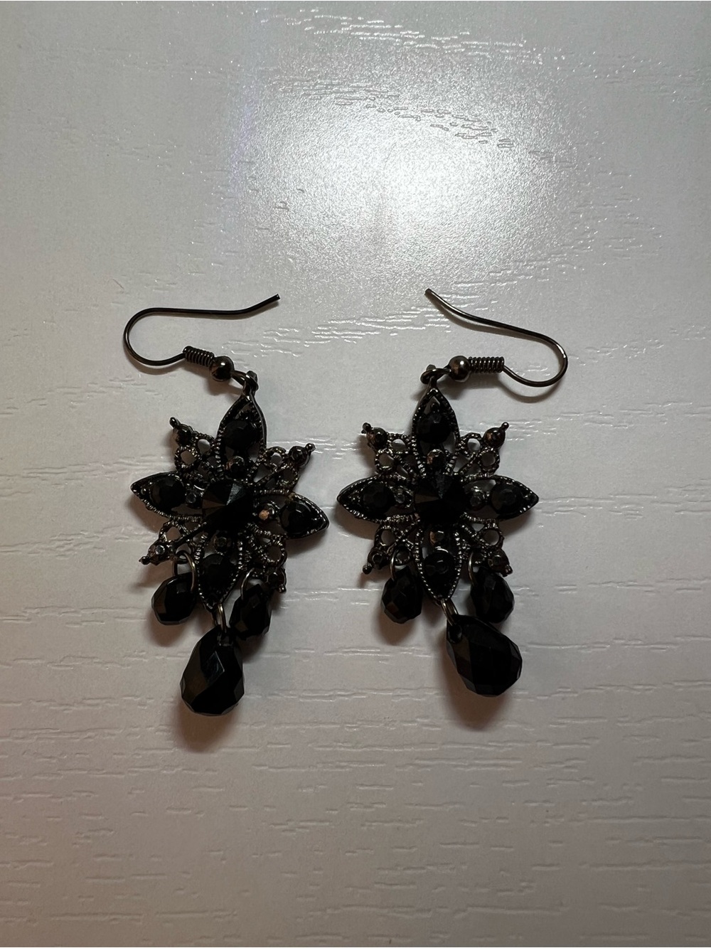 Black Floral Drop Earrings - Elegant Women's Jewelry